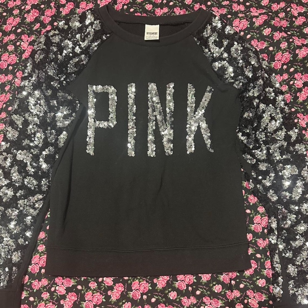 PINK Victoria's Secret Black Sweatshirt with cheetah Detail